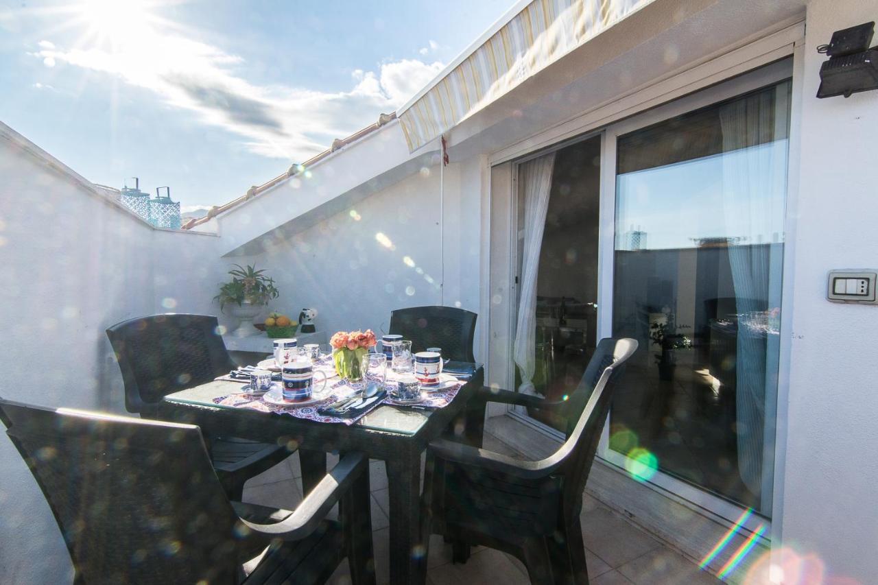 Penthouse Three Bedrooms Σαν Ρέμο Εξωτερικό φωτογραφία